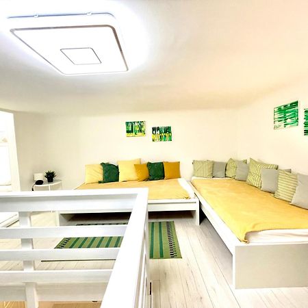 Teresian Apartment Near The Andrassy Street Free Air Conditioner Free Coffee Budapest Bagian luar foto