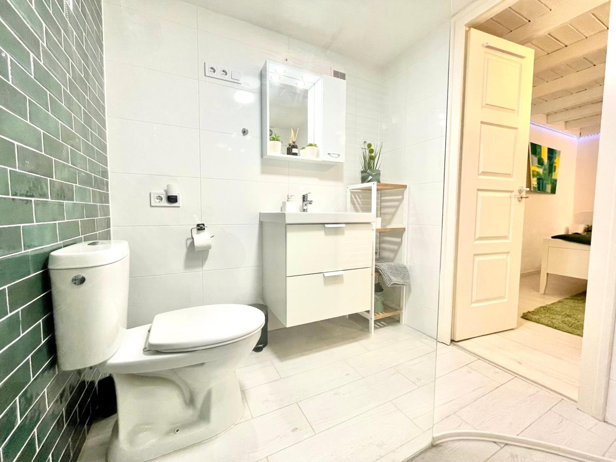 Teresian Apartment Near The Andrassy Street Free Air Conditioner Free Coffee Budapest Bagian luar foto