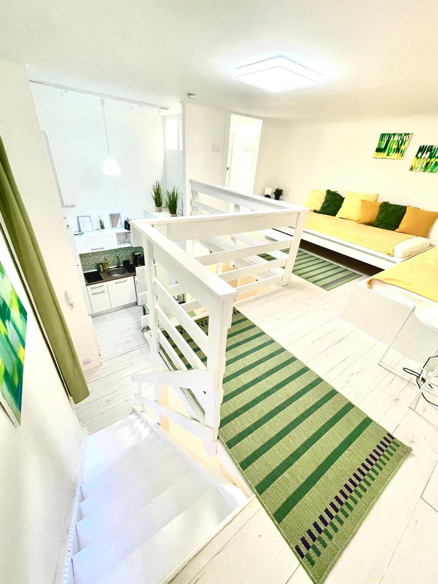 Teresian Apartment Near The Andrassy Street Free Air Conditioner Free Coffee Budapest Bagian luar foto